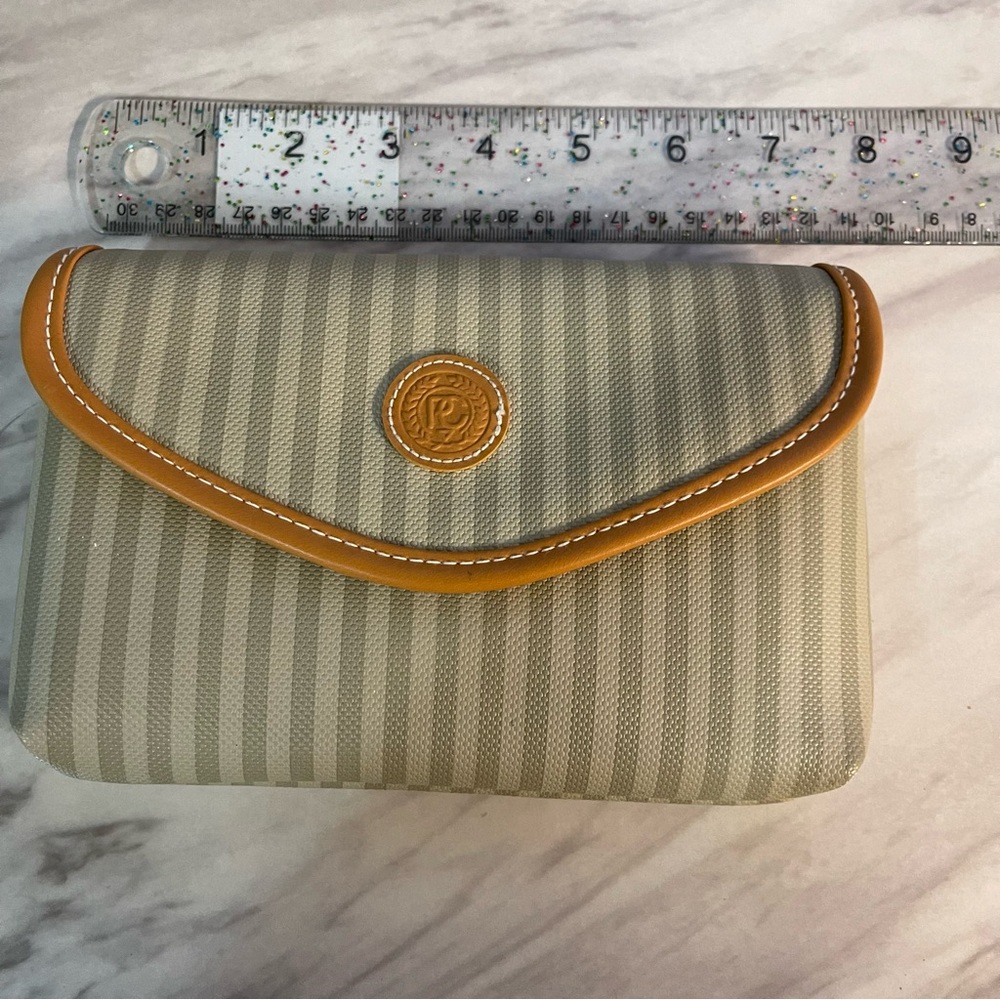 Cosmetics pouch, travel case
